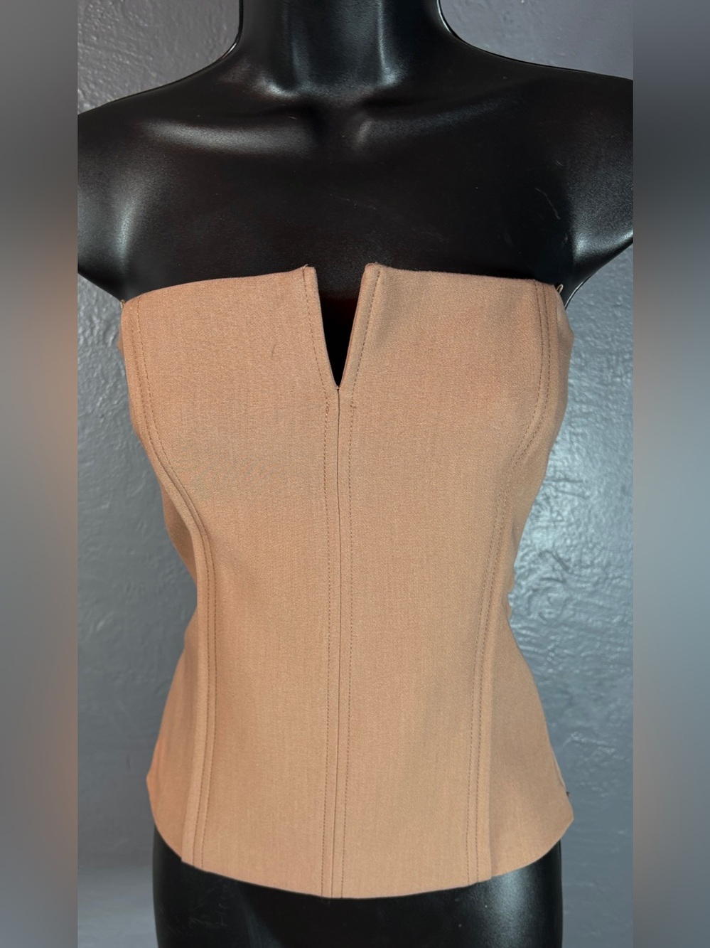 NWT-Zara Seamed Boned Bustier Corset in Tan with Deep V-split Front Size XSMALL